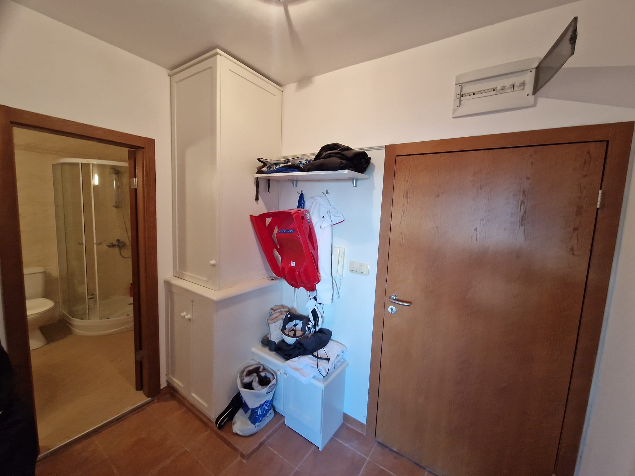 Eastern studio with fireplace and low maintenance fee for sale in Bansko