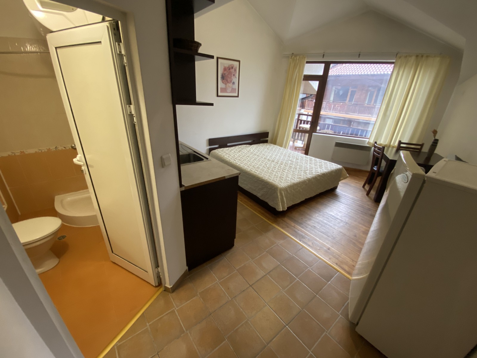 Affordable furnished studio with terrace for sale in Bansko
