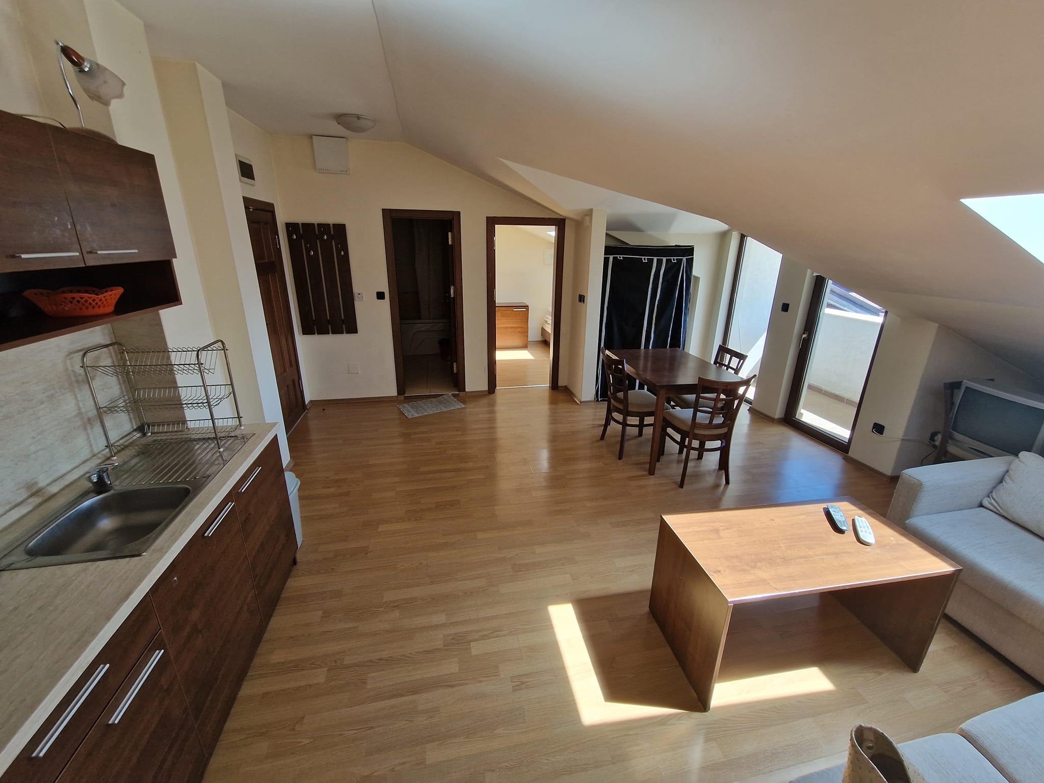 Affordable furnished one bedroom apartment next to the ski lift in Bansko