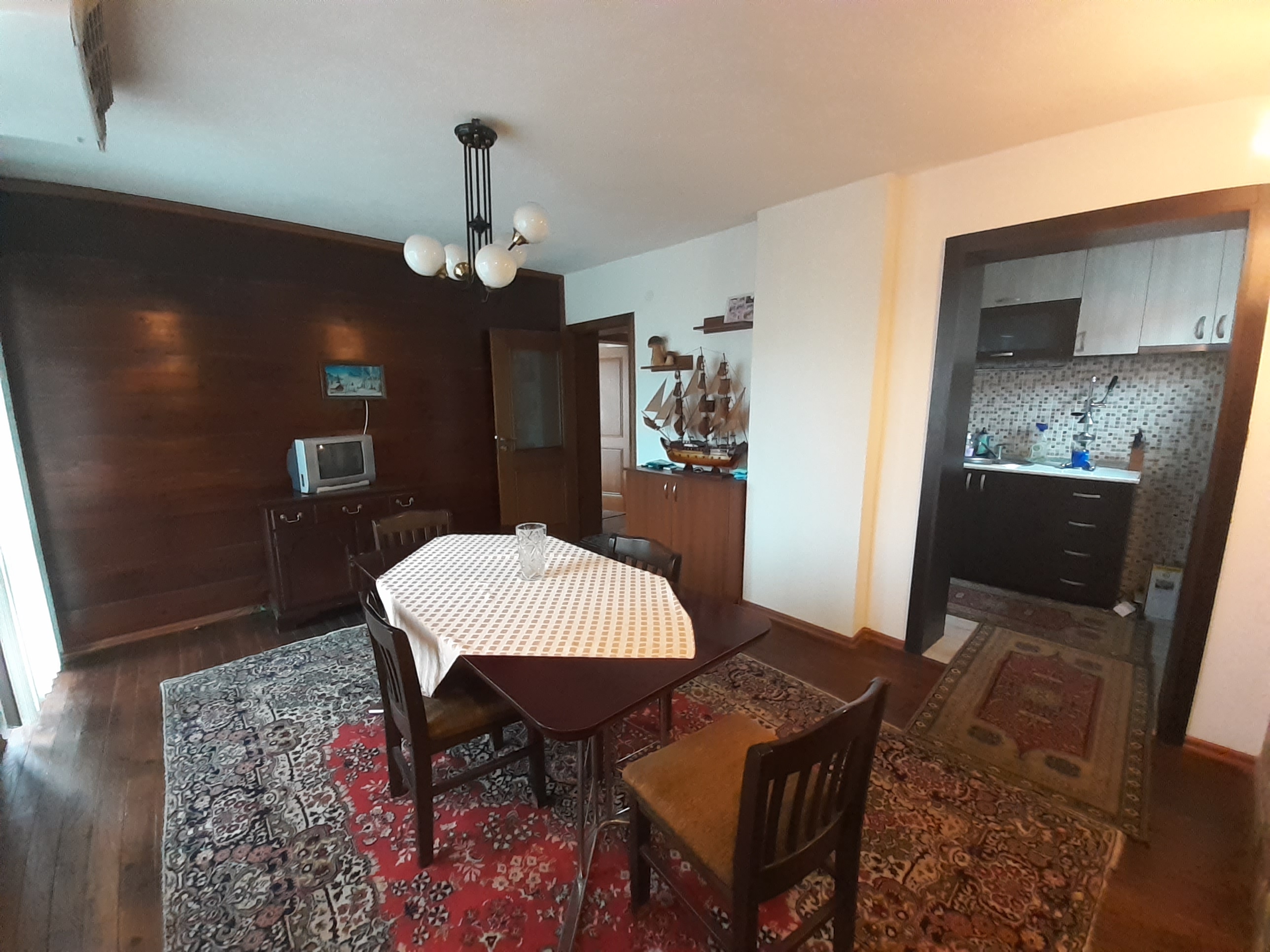 For sale in Bansko: Gasified massive three-story house with commercial premises