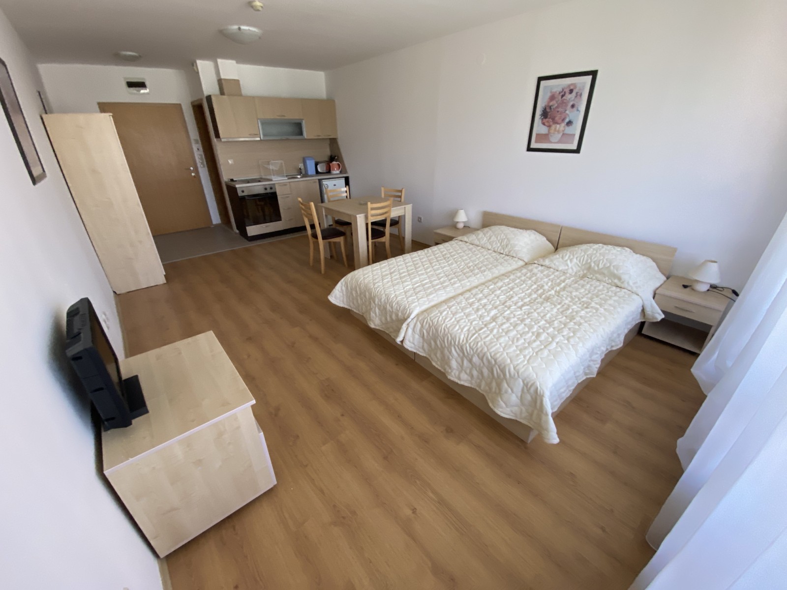 Affordable studio for sale in Aspen Golf