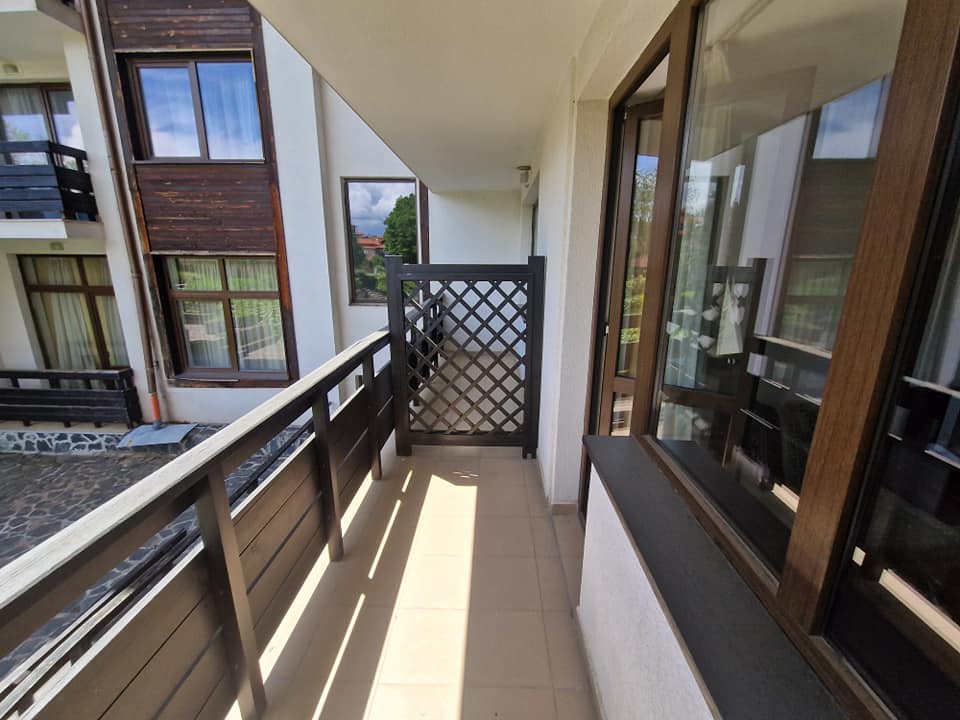 Bansko: Furnished one bedroom apartment with a south-facing terrace near the ski lift