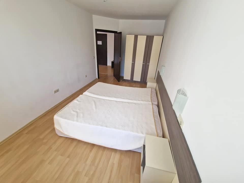 Bansko: Furnished one bedroom apartment with a south-facing terrace near the ski lift