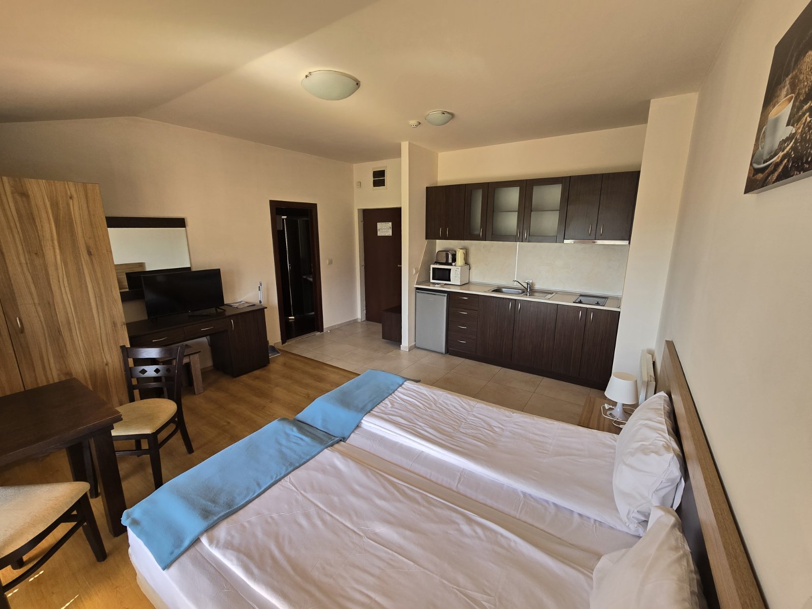 South-west studio with a terrace and a beautiful view of Pirin for sale in Bansko
