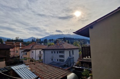 Razlog: Three-room apartment with a charming view of the Pirin Mountains