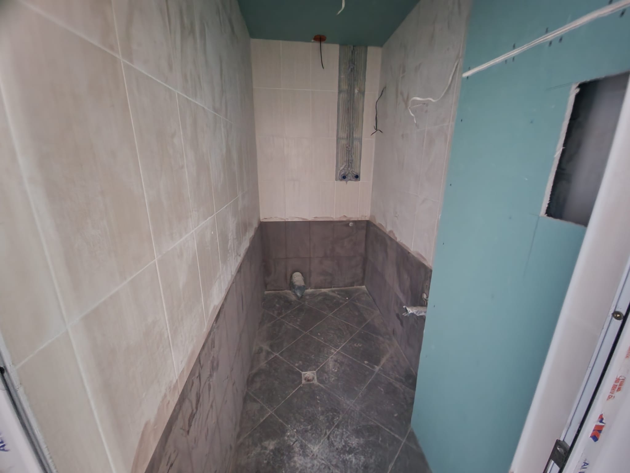 Studio for sale with low maintenance fee in Bansko next to the ski lift