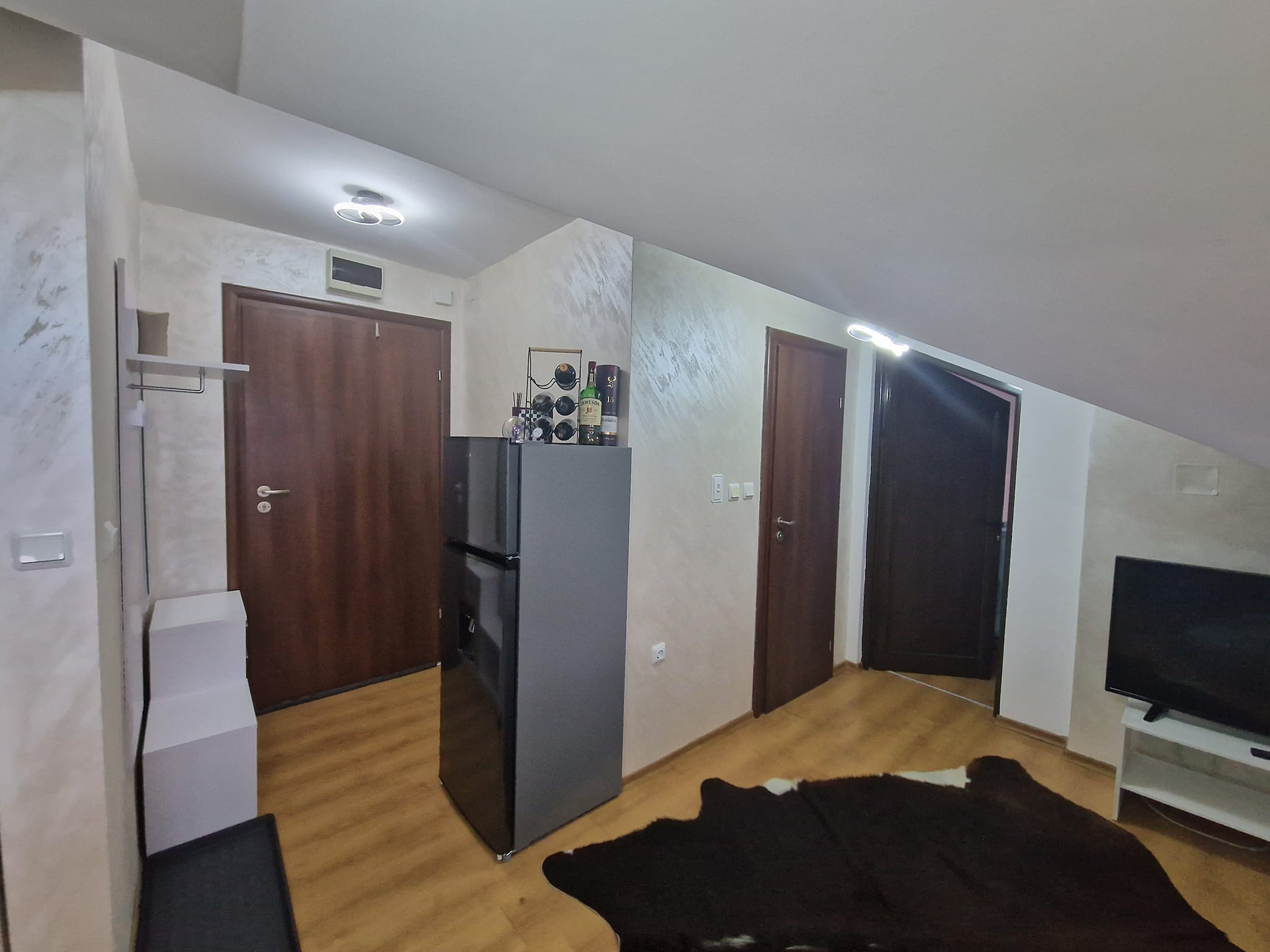 Small modern furnished one bedroom apartment for sale at a bargain price