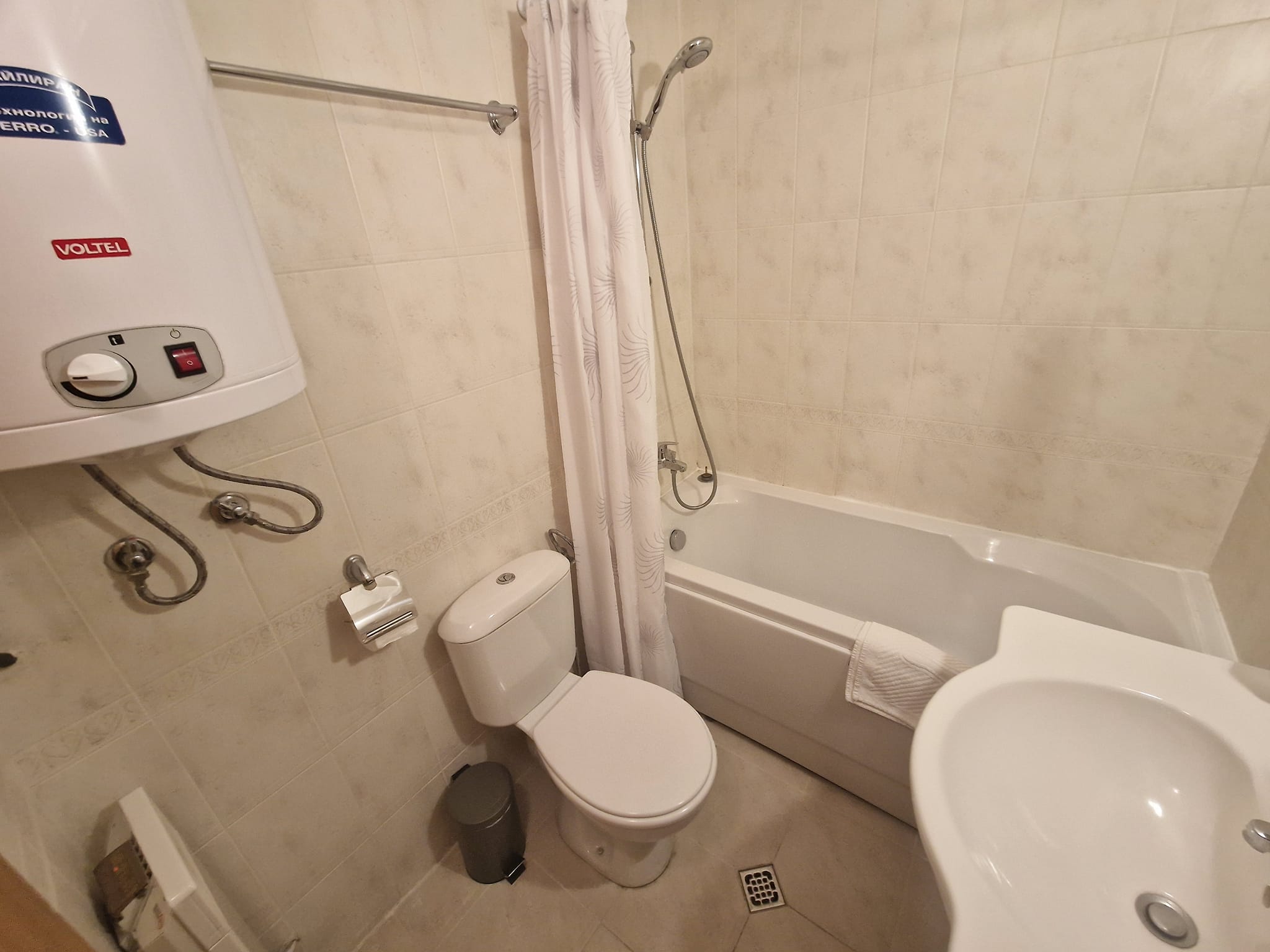 Cozy studio with terrace for sale in Aspen Golf, Razlog area