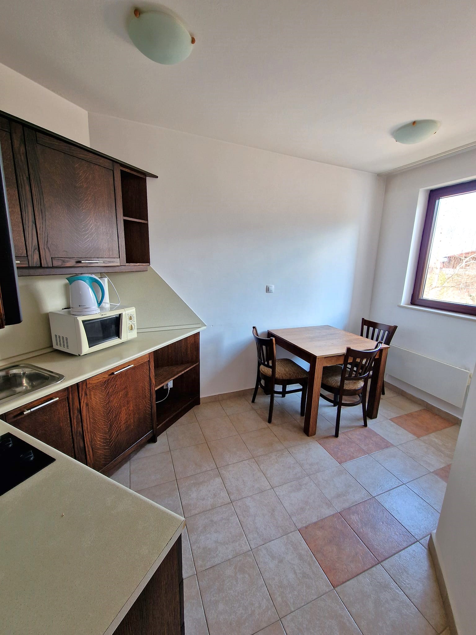 South one bedroom apartment only 200 meters from Kempinski Hotel and Victoria Restaurant