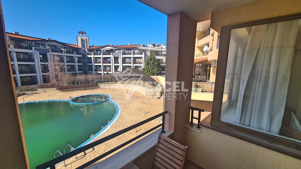 Spacious and beautiful one-bedroom apartment with pool view in Saint Vlas