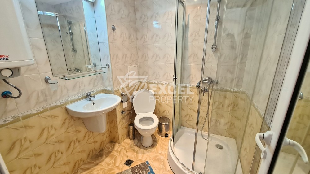 Bright and beautiful one-bedroom apartment in Saint Vlas