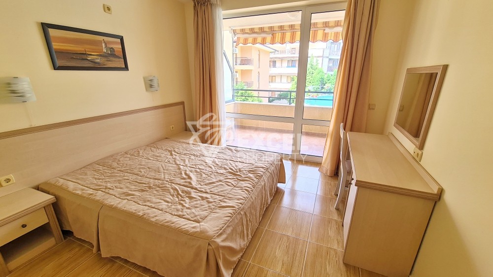 Bright and beautiful one-bedroom apartment in Saint Vlas