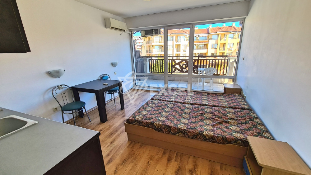 Spacious studio 200m from the beach in Saint Vlas