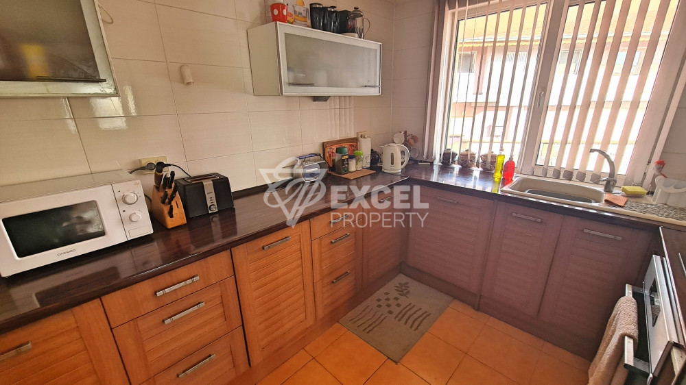 Detached fully furnished house with yard and barbecue
