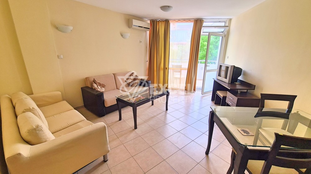 Reduced price! Extremely spacious 1-bedroom apartment on Flower street in Sunny Beach