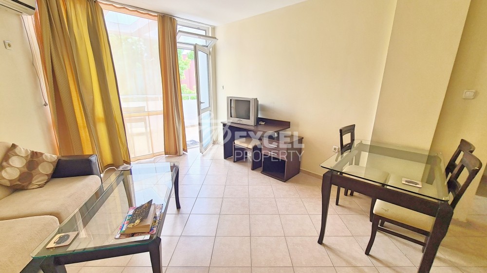 Reduced price! Extremely spacious 1-bedroom apartment on Flower street in Sunny Beach