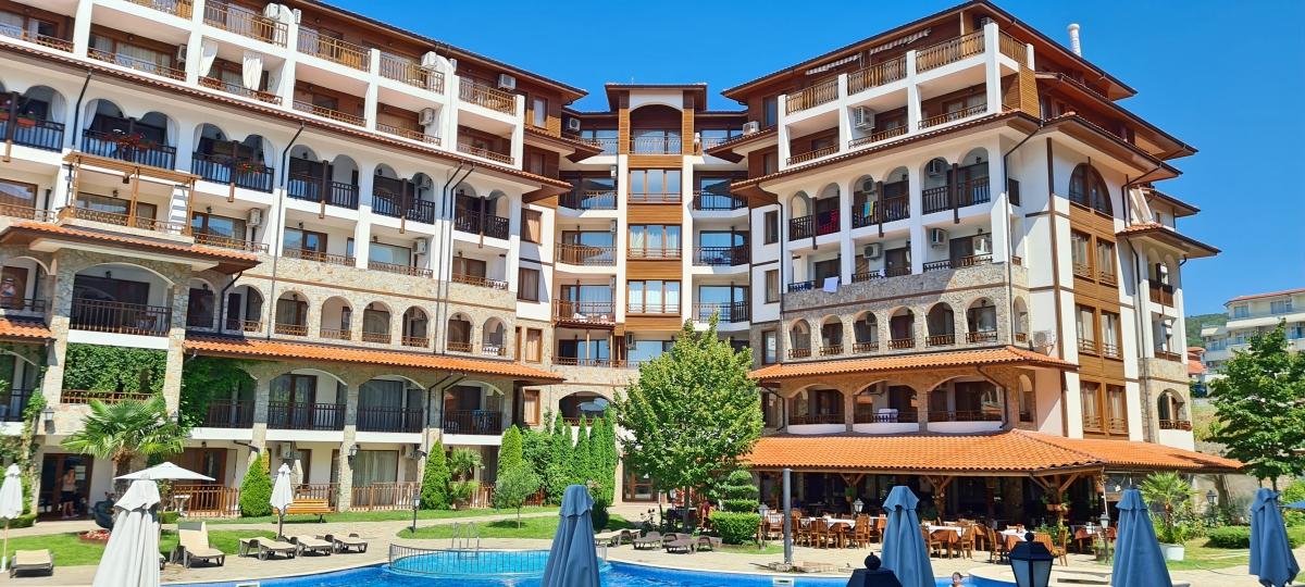Spacious studio in Olimp complex, Saint Vlas