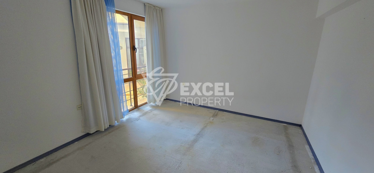 Two bedroom apartment in Sveti Vlas, Compass complex, only 250 m from the sea.