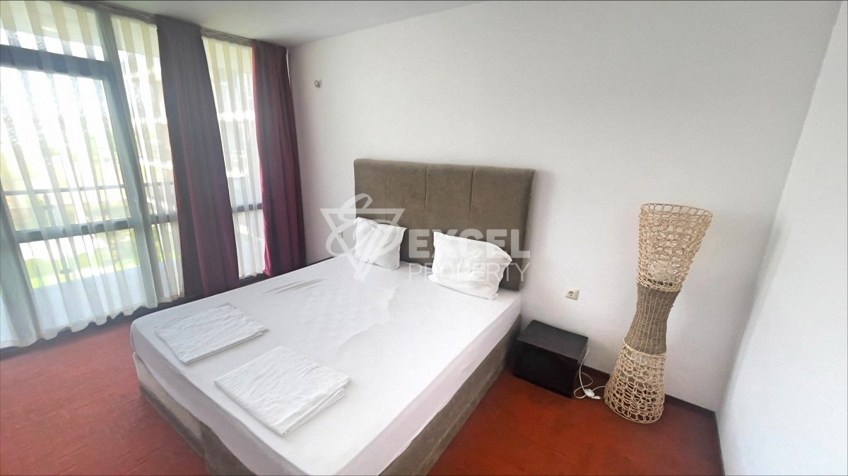 One-bedroom apartment in Sveti Vlas, 500m from the sea.