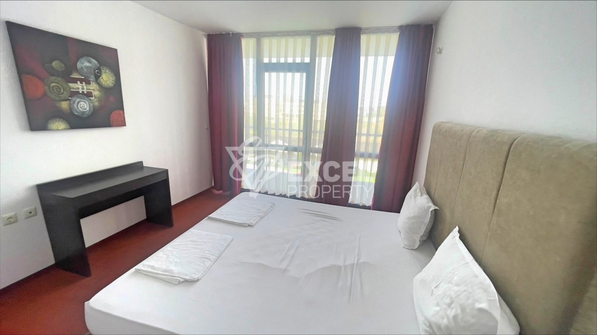 One-bedroom apartment in Sveti Vlas, 500m from the sea.