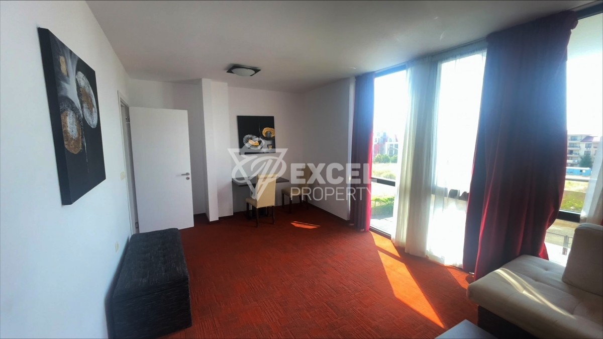 One-bedroom apartment in Sveti Vlas, 500m from the sea.