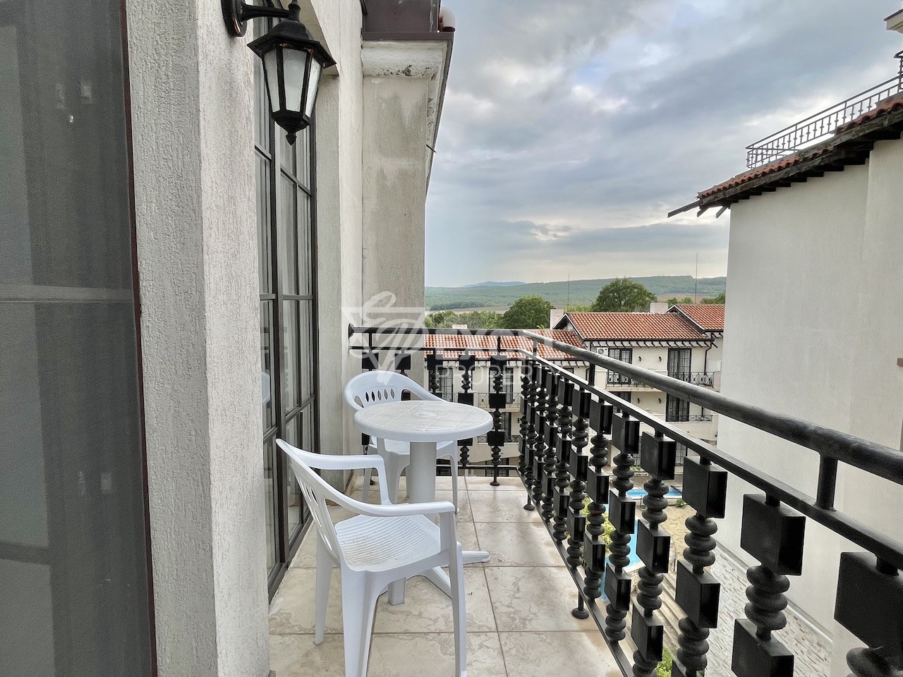 One-bedroom apartment in Obzor, only 150 m from the sea - the Cllif complex