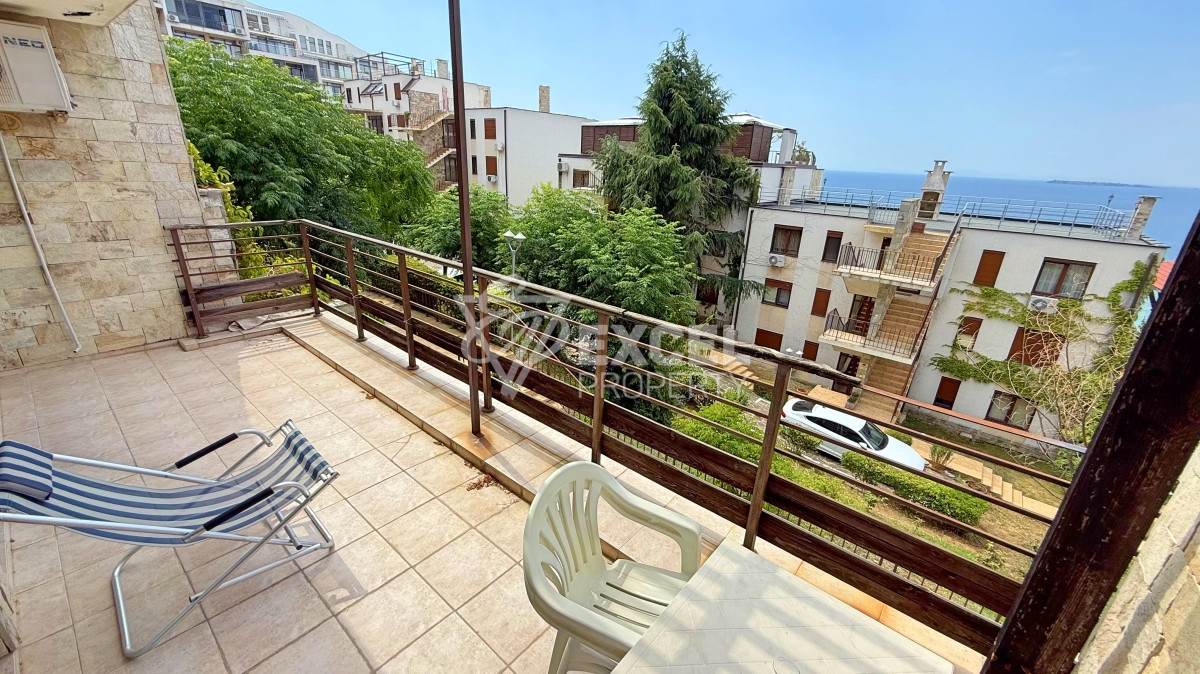 First line property with sea view in Dolce Vita complex, Sveti Vlas