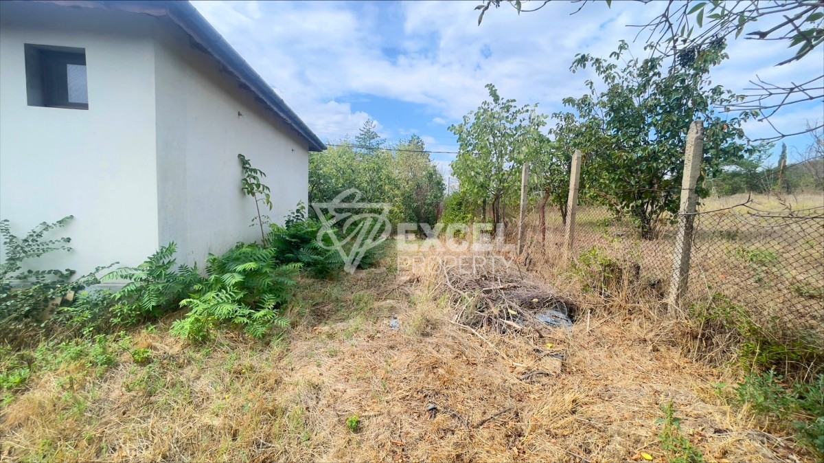 One storey house with two bedrooms in Gorica for sale