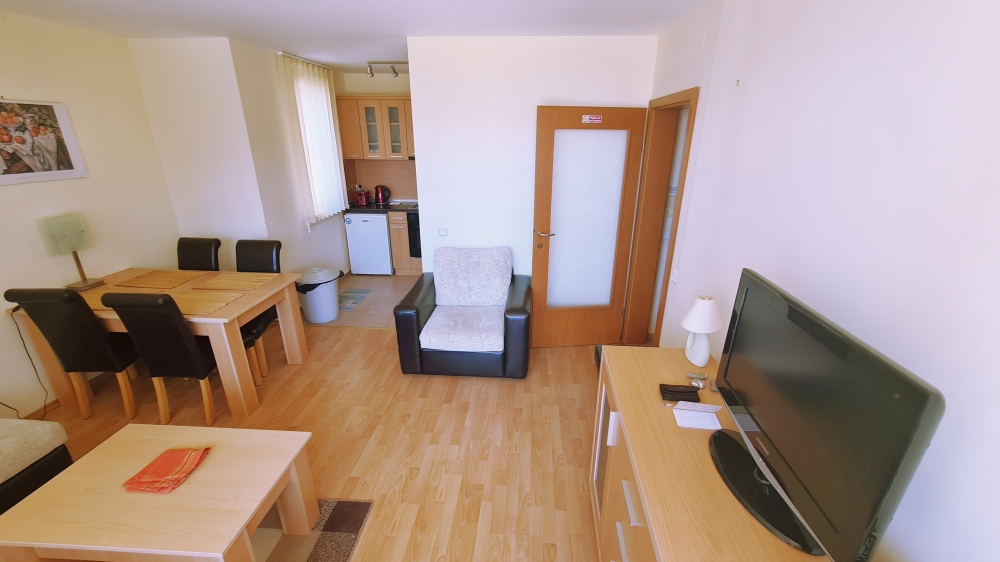 Spacious apartment complex with Marina View Fort overlooking the sea