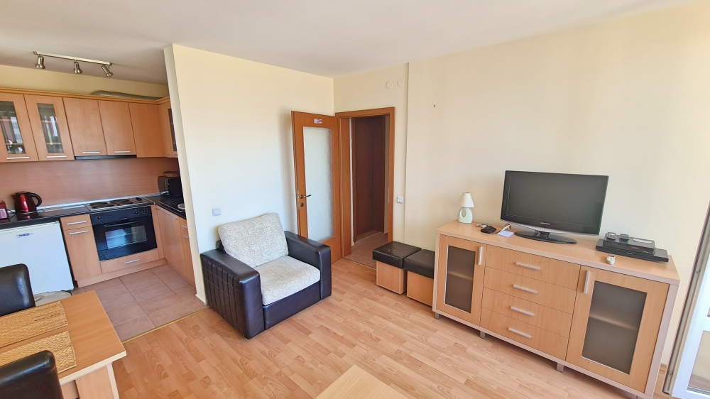 Spacious apartment complex with Marina View Fort overlooking the sea