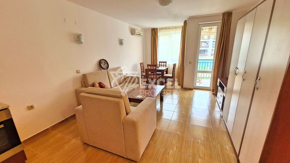 One-bedroom apartment with pool view in Sveti Vlas