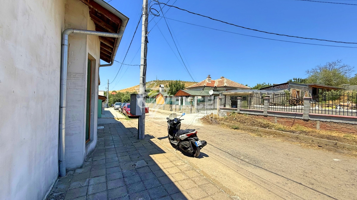 Plot of land with permition for build in the town of Kableshkovo