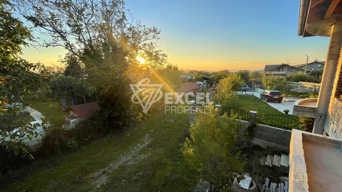 Two storey detached house for sale in the village of Kosharitsa