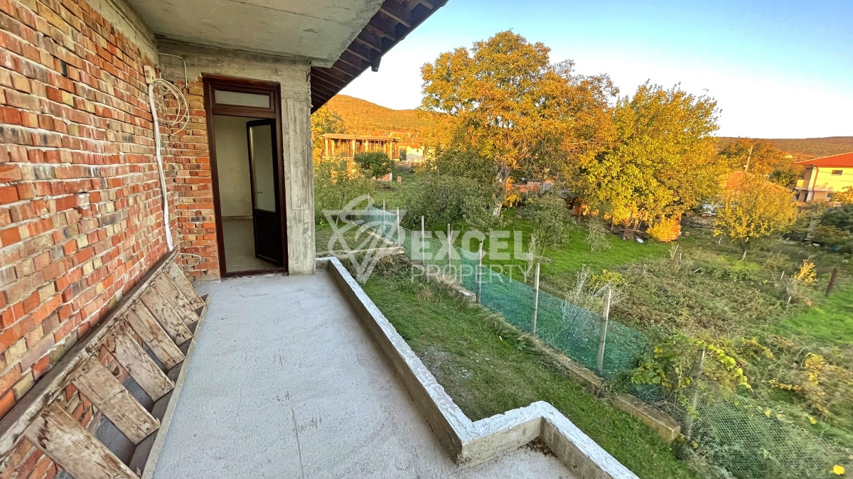 Two storey detached house for sale in the village of Kosharitsa