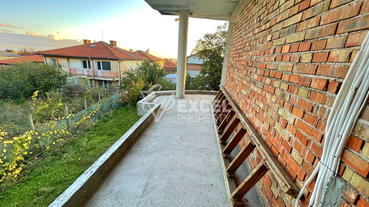 Two storey detached house for sale in the village of Kosharitsa
