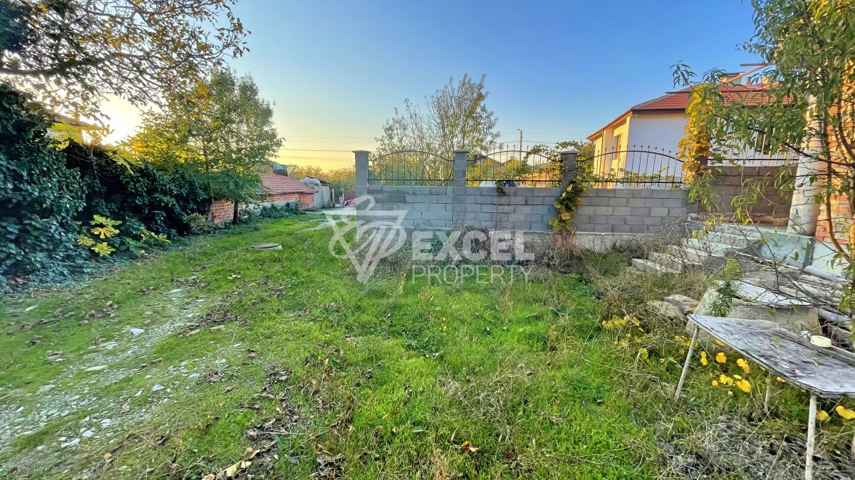 Two storey detached house for sale in the village of Kosharitsa