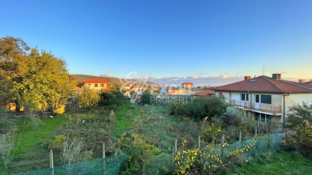 Two storey detached house for sale in the village of Kosharitsa
