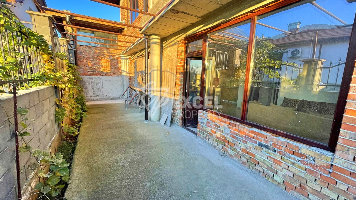 Two storey detached house for sale in the village of Kosharitsa