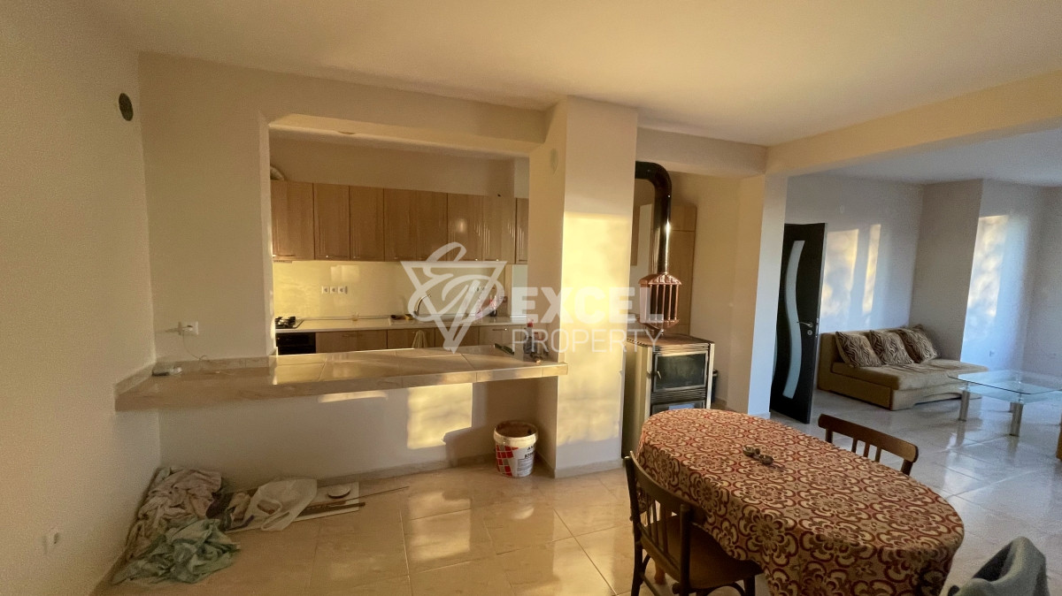 Two storey detached house for sale in the village of Kosharitsa