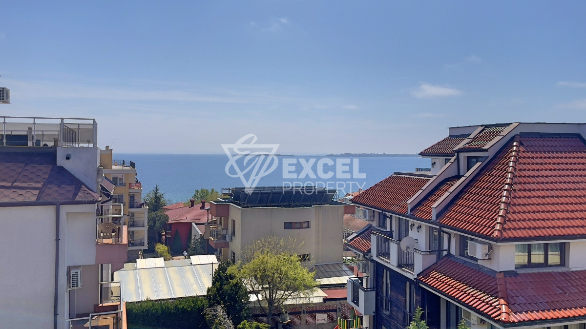 Two-bedroom apartment with sea view 200m from the sea in Sveti Vlas