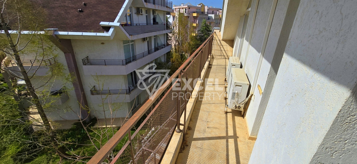 Two-bedroom apartment for sale in Sun Village complex, Sunny Beach