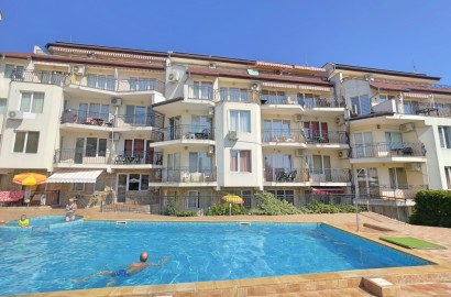 One-bedroom apartment in Sveti Vlas just 150 m from the sea
