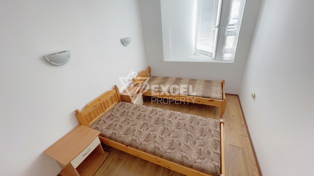 One-bedroom apartment with partial sea view in Saint Vlas