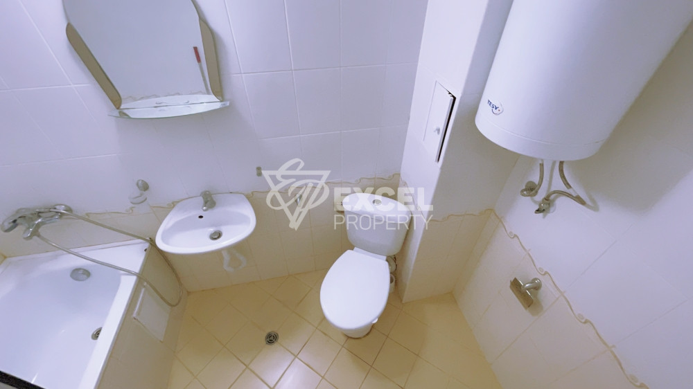 One-bedroom apartment with partial sea view in Saint Vlas