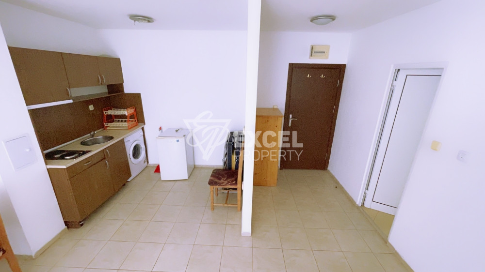 One-bedroom apartment with partial sea view in Saint Vlas