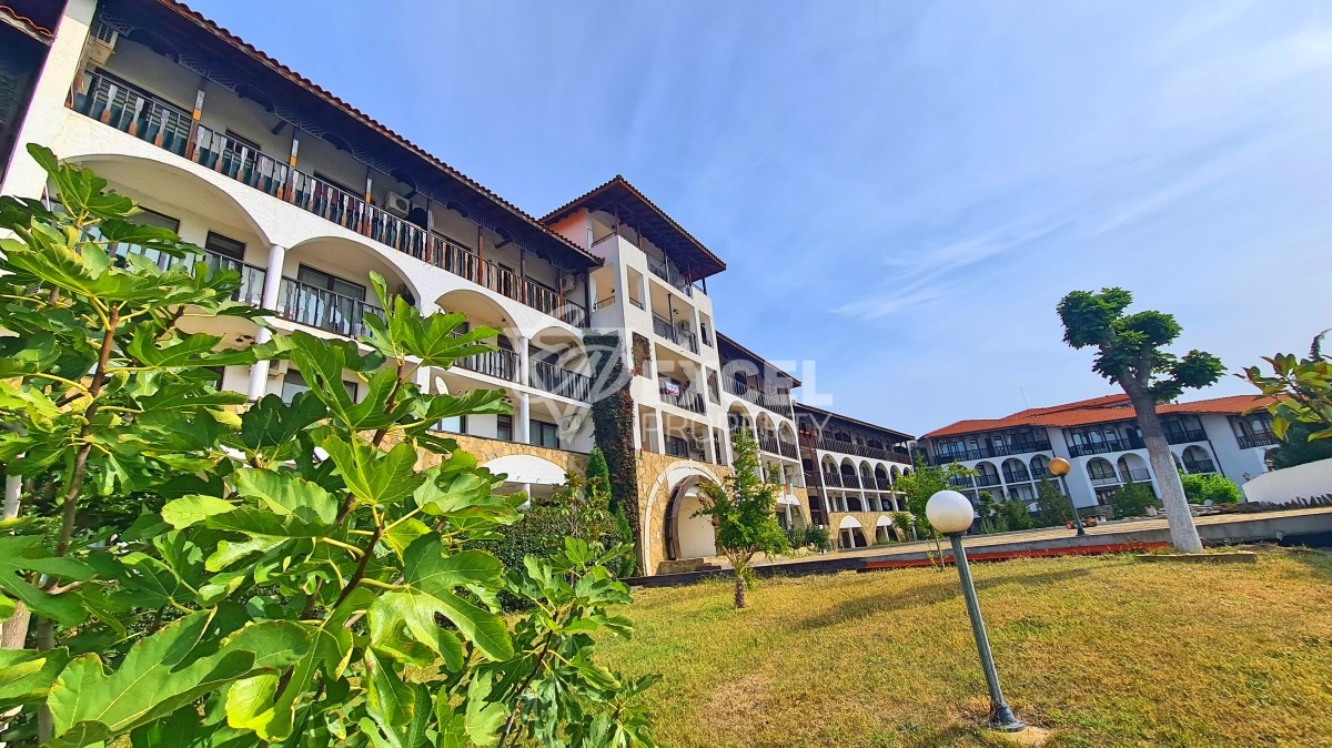 Complex Vodenicata, Sveti Vlas - two bedroom apartment on the ground floor.