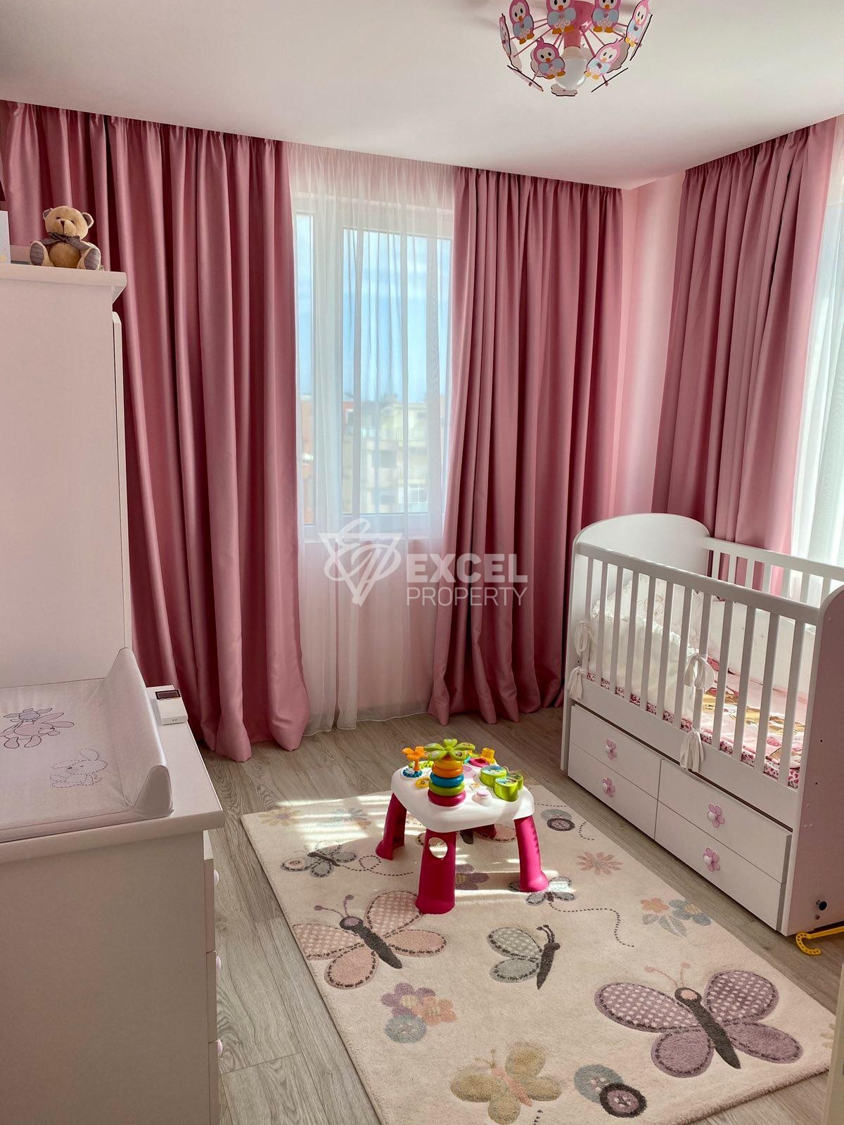 Luxury Two-bedroom apartment !
