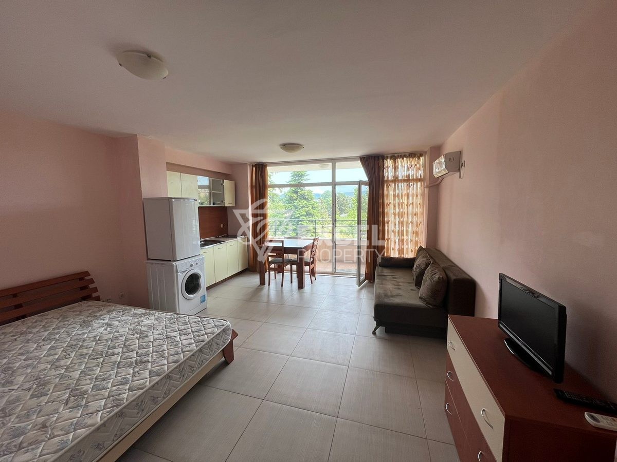 Spacious studio in a gated complex.