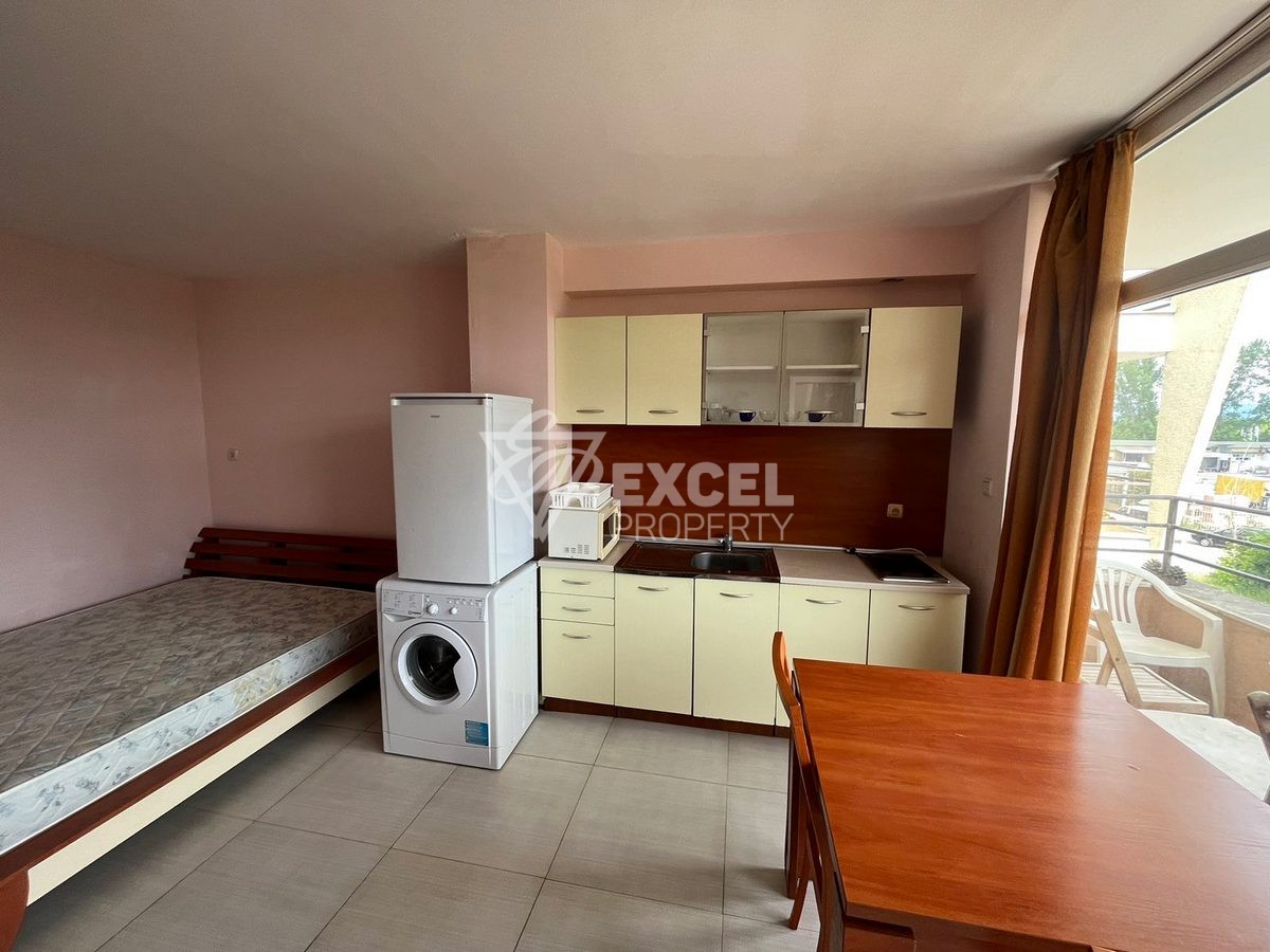 Spacious studio in a gated complex.