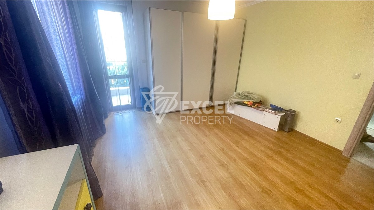 Large apartment in Cherno More district, suitable for a large family